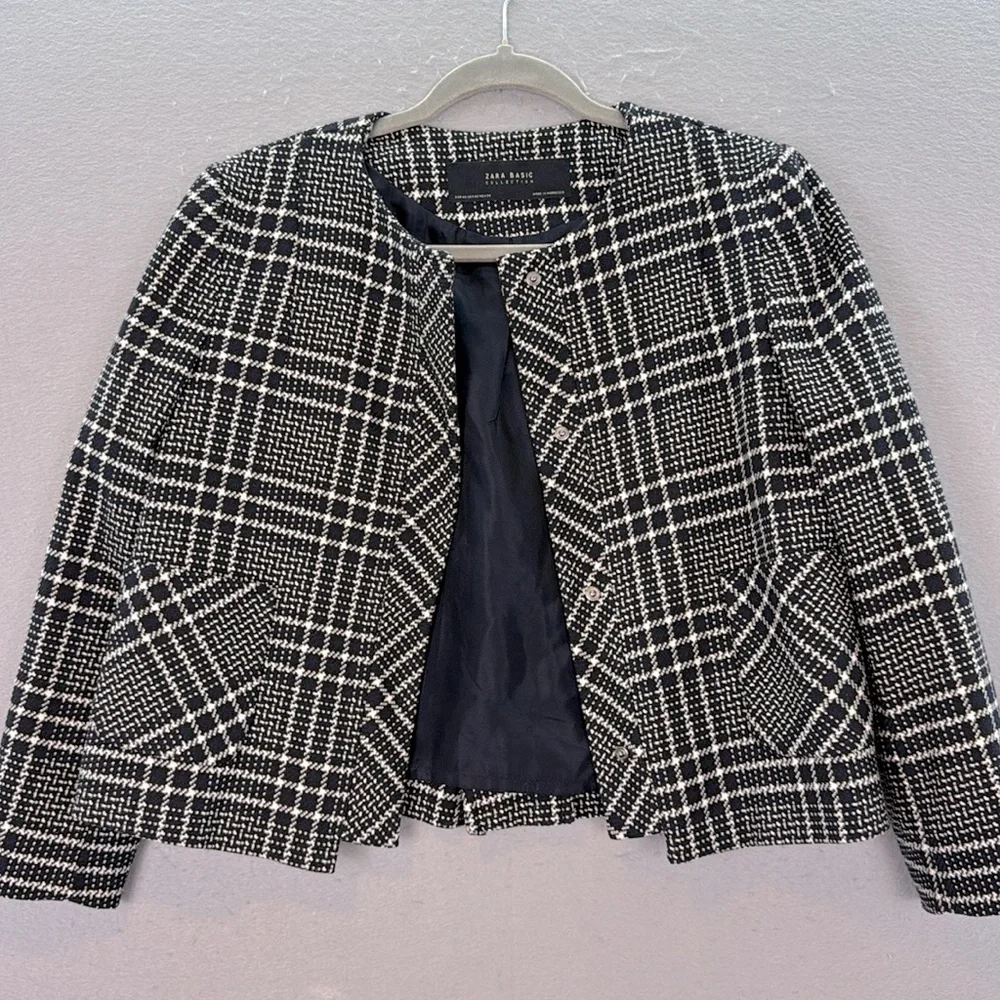 Zara women’s Cropped Checkered Blazer plaid Collarless Jacket 7/8 sleeves SZ XS